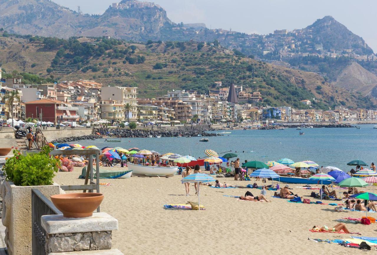 Casa Amica Apartamento Giardini Naxos Exterior foto