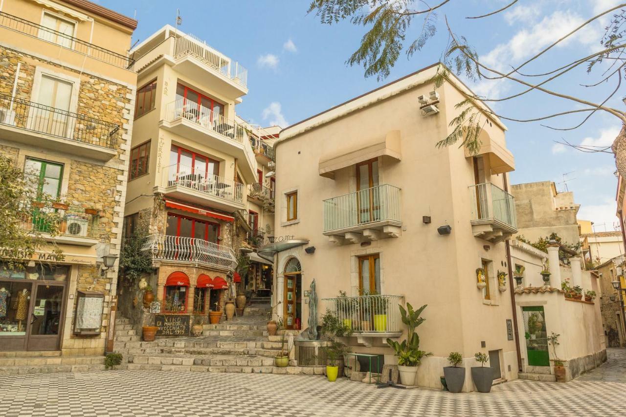 Casa Amica Apartamento Giardini Naxos Exterior foto